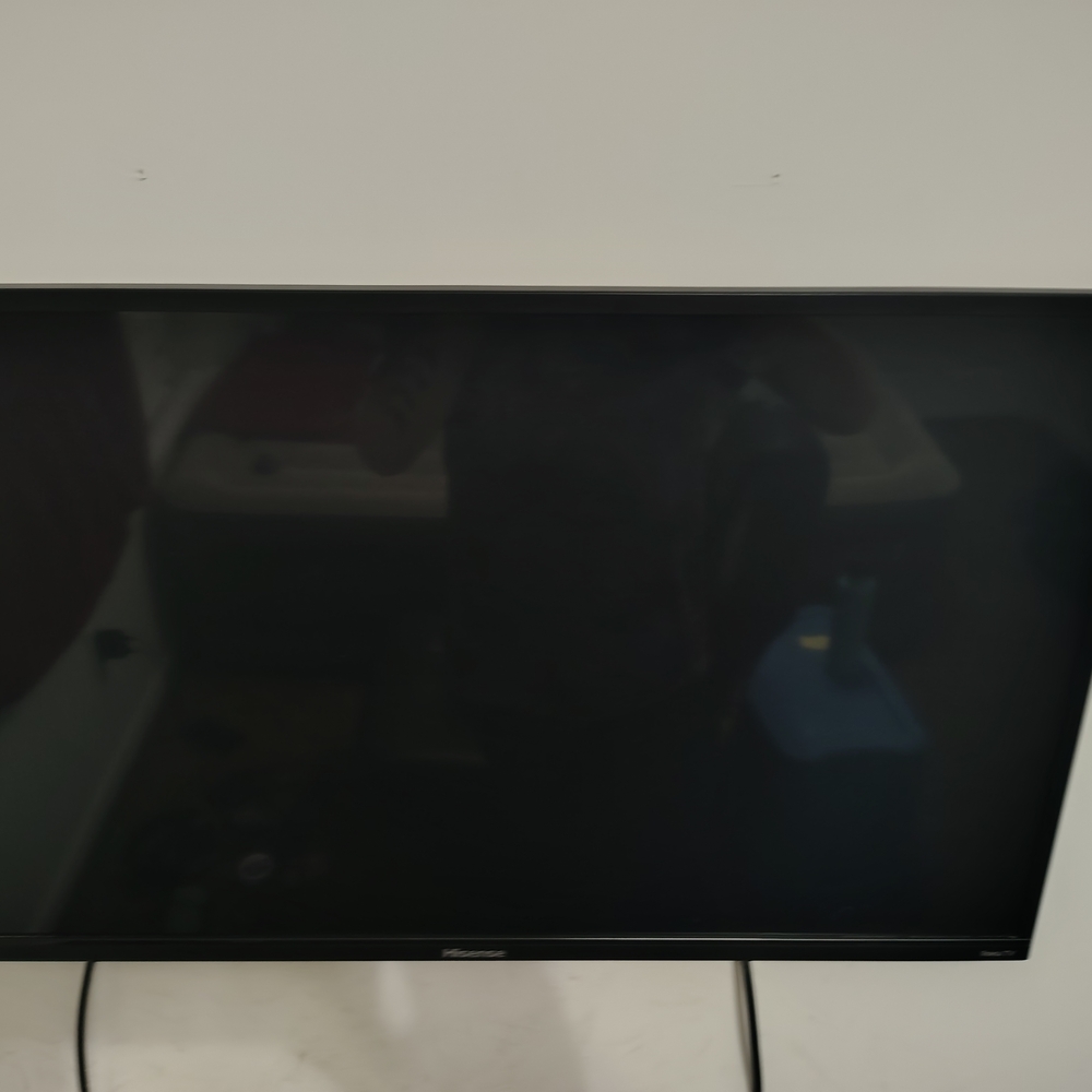 PS5 With 2 Controllers And 32 Inch Roku TV - Picture 4 of 4